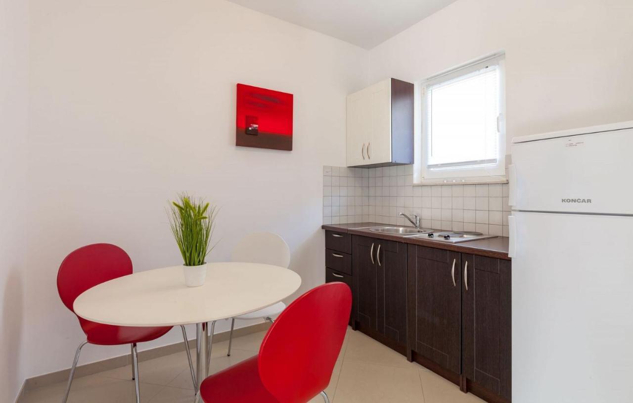 Apartments With A Parking Space Stanici, Omis - 17894 Экстерьер фото