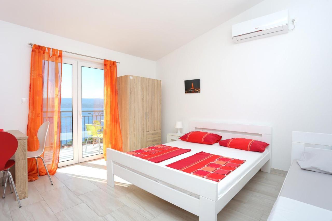 Apartments With A Parking Space Stanici, Omis - 17894 Экстерьер фото