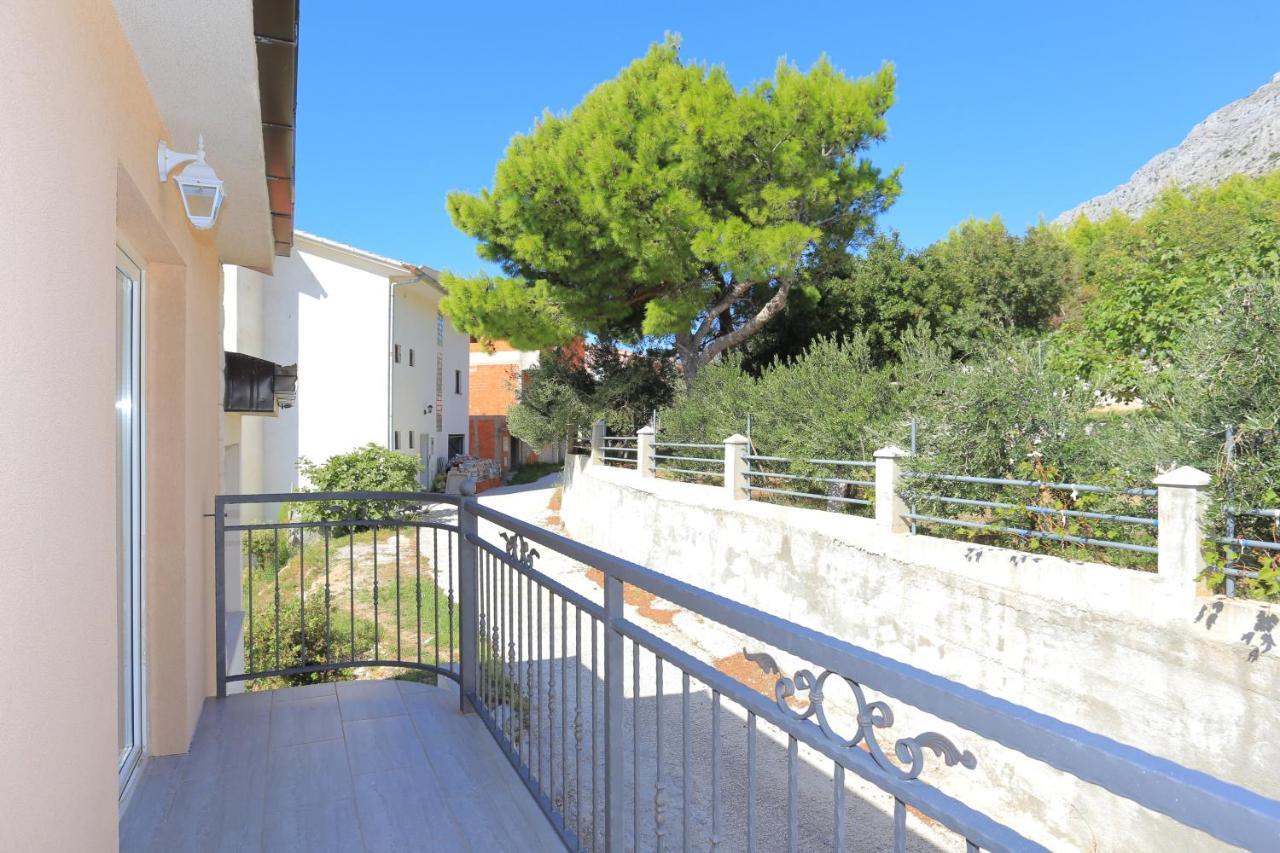 Apartments With A Parking Space Stanici, Omis - 17894 Экстерьер фото